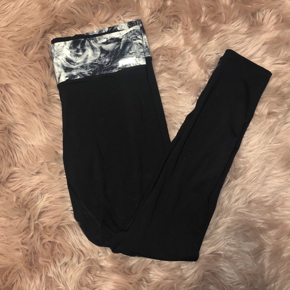 PINK workout legging